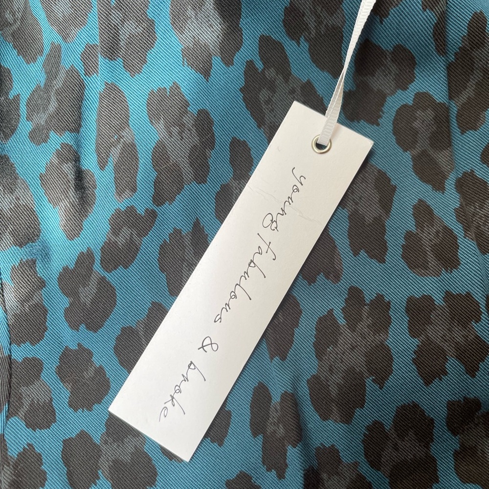 NWT Young, Fabulous and Broke Teal Leopard Elastic Leg and Waist Zip Pocket Pant - Picture 4 of 8